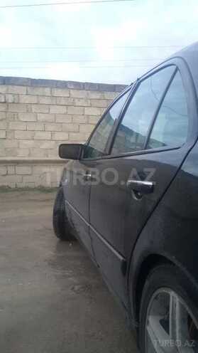 Mercedes E 240 1998, 249,000 km - 2.4 l - Bakı