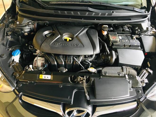 Hyundai Elantra 2015, 49,000 km - 1.8 l - Bakı