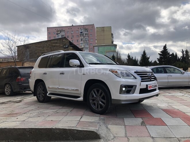 Lexus LX 570 2009, 135,000 km - 5.7 l - Sumqayıt