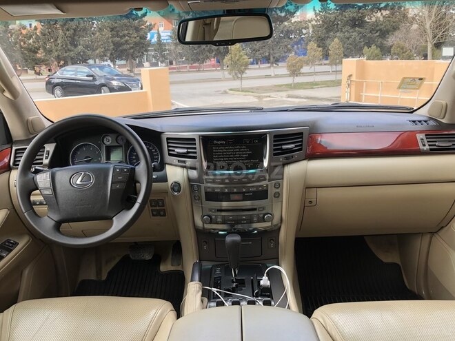 Lexus LX 570 2009, 135,000 km - 5.7 l - Sumqayıt