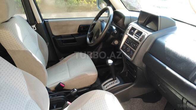 Mitsubishi Pajero io 2001, 275,000 km - 2.0 л - Bakı