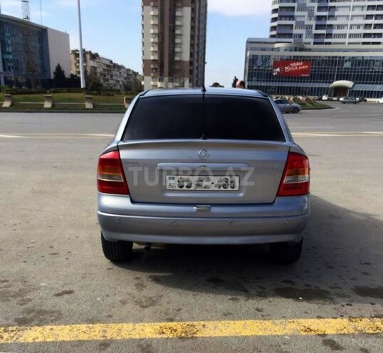 Opel Astra 2001, 286,000 km - 1.8 l - Bakı