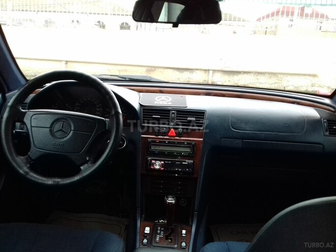 Mercedes C 200 1999, 325,000 km - 2.0 л - Bakı