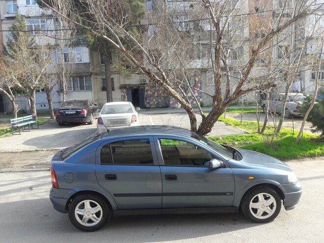 Opel Astra 1998, 288,000 km - 1.6 l - Bakı