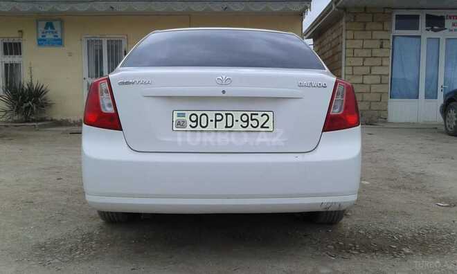 Daewoo Gentra 2015, 170,200 km - 1.6 l - Salyan