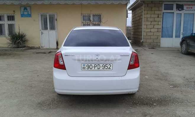 Daewoo Gentra 2015, 170,200 km - 1.6 l - Salyan