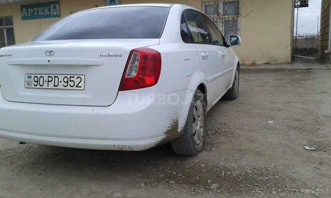 Daewoo Gentra 2015, 170,200 km - 1.6 l - Salyan