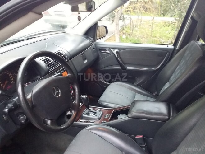 Mercedes ML 270 2002, 304,000 km - 2.7 л - Bakı