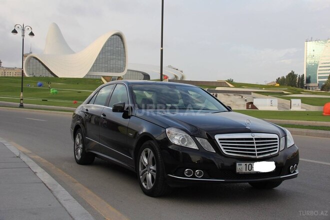 Mercedes E 200 2009, 176,500 km - 1.8 l - Bakı