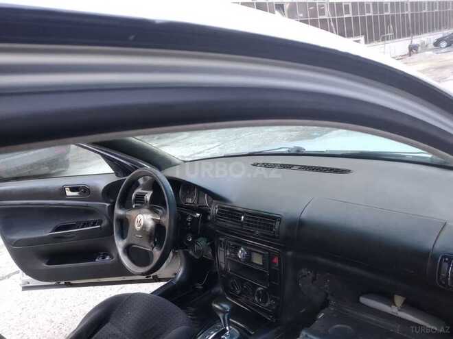 Volkswagen Passat 1999, 293,251 km - 1.8 l - Bakı