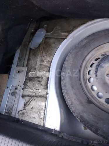 Volkswagen Passat 1999, 293,251 km - 1.8 l - Bakı