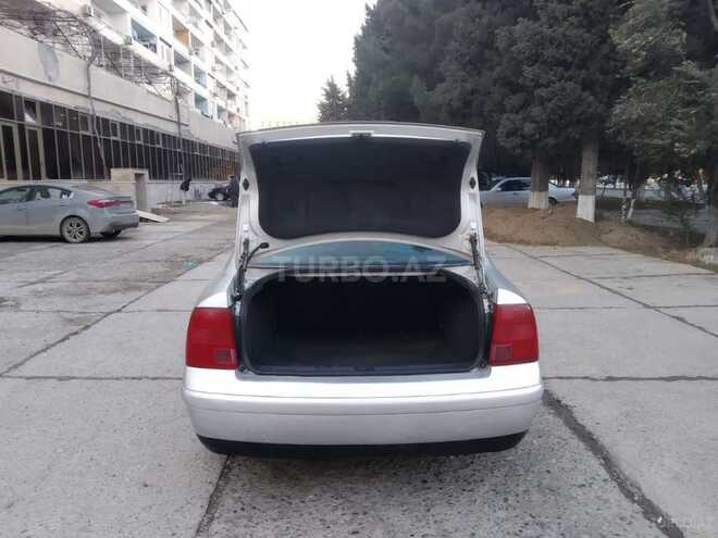 Volkswagen Passat 1999, 293,251 km - 1.8 l - Bakı
