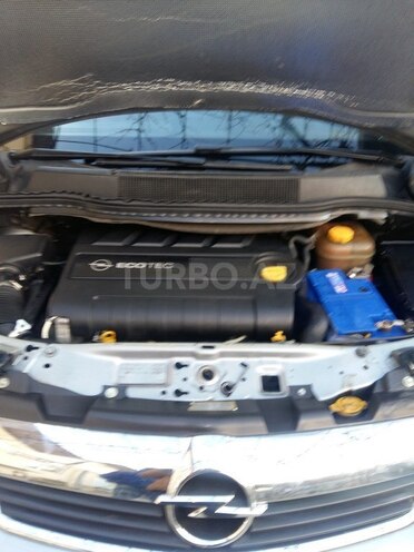 Opel Zafira 2006, 250,000 km - 1.9 л - Bakı