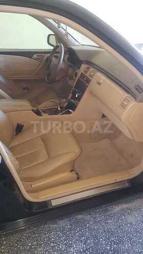 Mercedes E 320 2000, 271,588 km - 3.2 l - Gəncə
