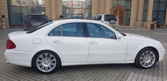 Mercedes E 320 2003, 220,000 km - 3.2 l - Bakı