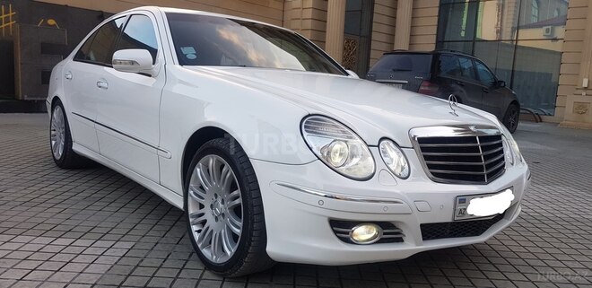 Mercedes E 320 2003, 220,000 km - 3.2 l - Bakı