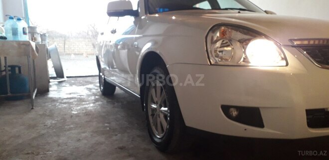 LADA (VAZ) Priora 2014, 107,000 km - 1.6 л - İmişli