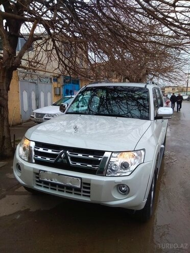 Mitsubishi Pajero 2012, 112,000 km - 3.8 l - Bakı