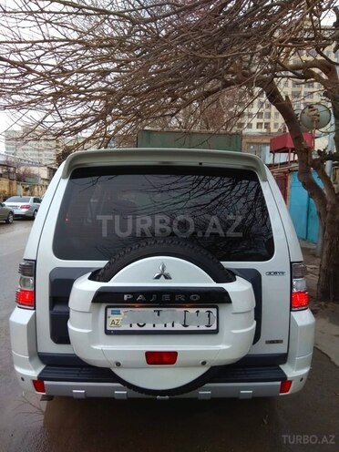 Mitsubishi Pajero 2012, 112,000 km - 3.8 l - Bakı