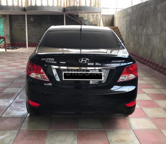 Hyundai Accent 2013, 124,000 km - 1.6 l - Bakı