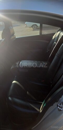 BMW 745 2002, 350,000 km - 3.5 l - Qax