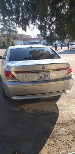 BMW 745 2002, 350,000 km - 3.5 l - Qax