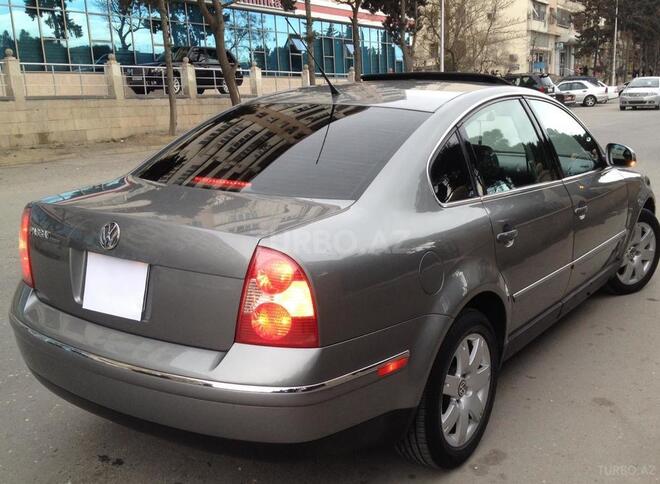 Volkswagen Passat 2004, 263,000 km - 1.8 л - Bakı