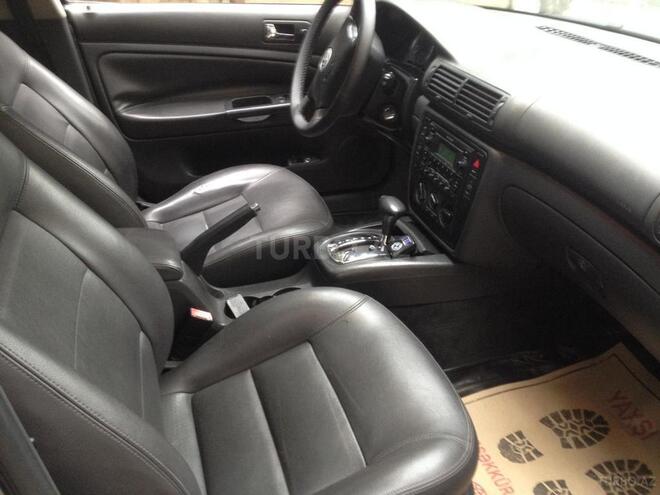 Volkswagen Passat 2004, 263,000 km - 1.8 л - Bakı