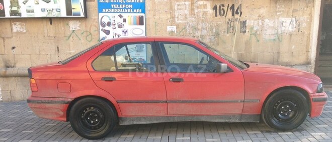 BMW 316 1993, 348,147 km - 1.6 л - Sumqayıt