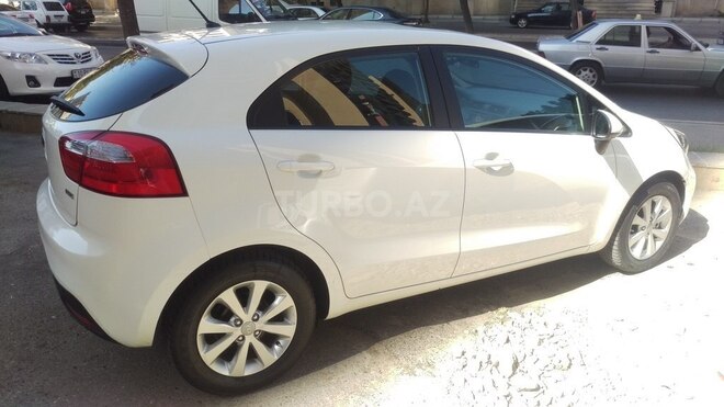 Kia Rio 2012, 136,000 km - 1.4 л - Bakı