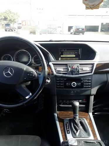 Mercedes E 220 2010, 180,000 km - 2.2 l - Bakı