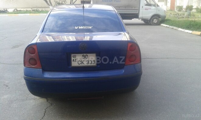Volkswagen Passat 2001, 300,000 km - 1.8 l - Bakı