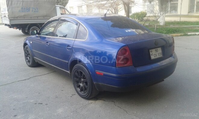 Volkswagen Passat 2001, 300,000 km - 1.8 l - Bakı