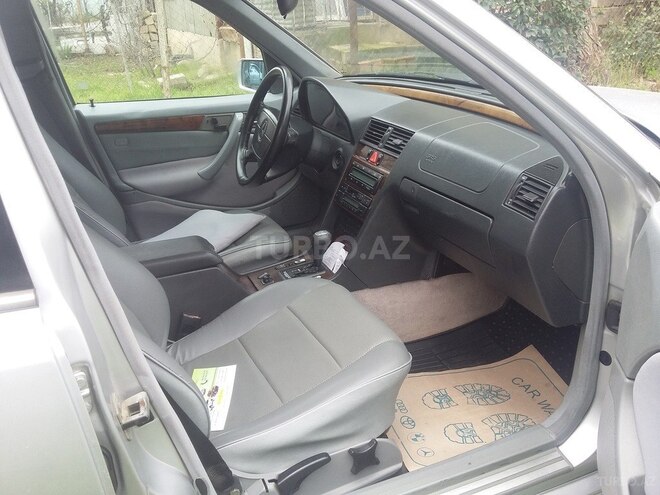 Mercedes C 230 1998, 218,000 km - 2.3 л - Bakı