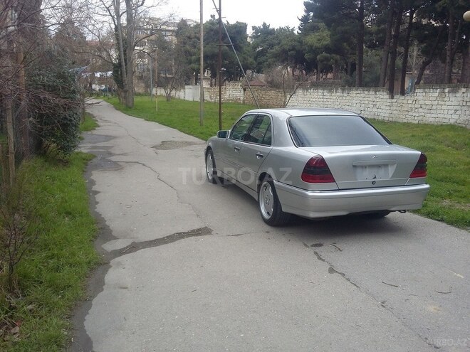 Mercedes C 230 1998, 218,000 km - 2.3 л - Bakı