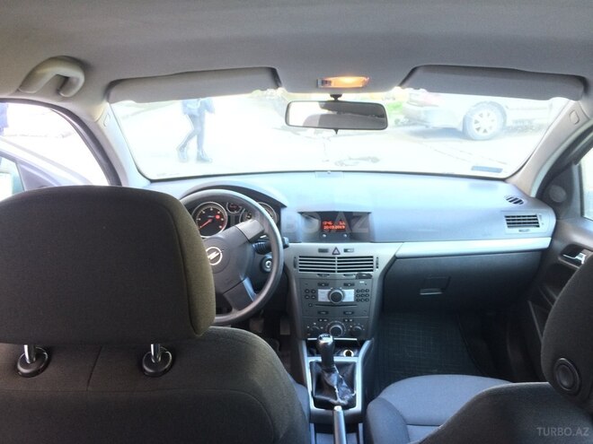 Opel Astra 2006, 236,000 km - 1.3 l - Bakı