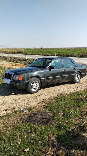 Mercedes E 200 1991, 702,328 km - 2.0 l - Cəbrayıl