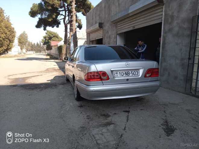 Mercedes E 240 1997, 270,000 km - 2.4 л - Tovuz
