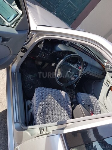 Mercedes C 180 1998, 190,000 km - 1.8 l - Sumqayıt