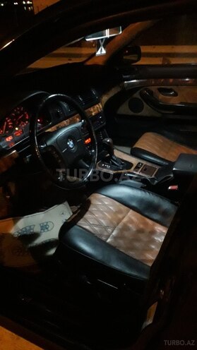 BMW 528 1997, 400,000 km - 2.8 l - Bakı