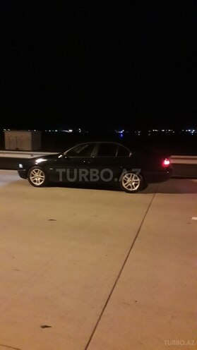 BMW 528 1997, 400,000 km - 2.8 l - Bakı