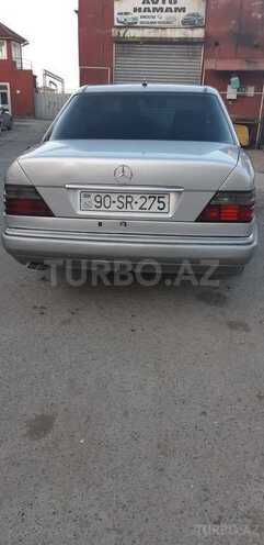 Mercedes E 220 1994, 348,000 km - 2.2 l - Bakı