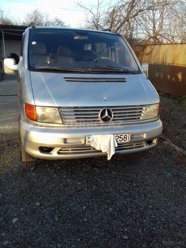 Mercedes Vito 1999, 449,428 km - 2.2 л - Zaqatala