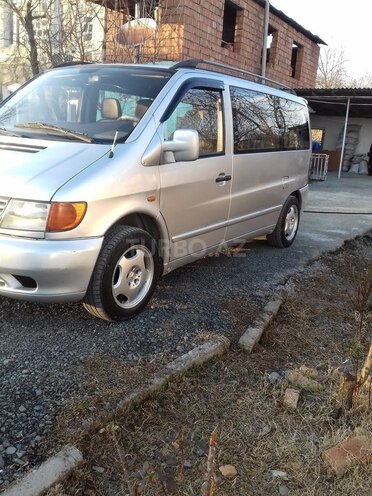 Mercedes Vito 1999, 449,428 km - 2.2 л - Zaqatala