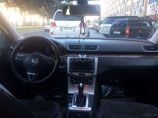 Volkswagen Passat 2011, 195,000 km - 1.8 l - Bakı