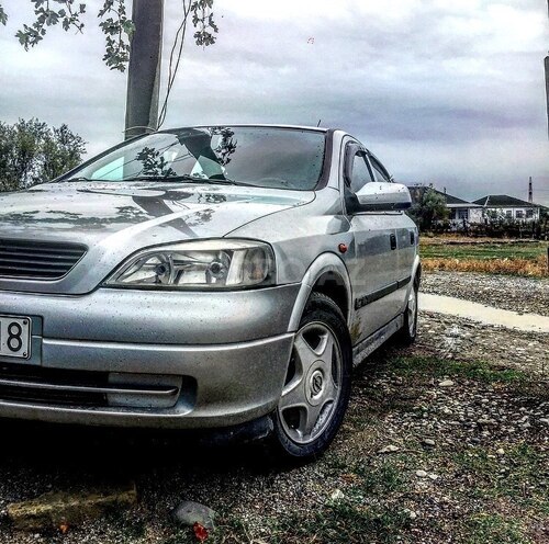 Opel Astra 1998, 380,000 km - 2.0 l - Bakı