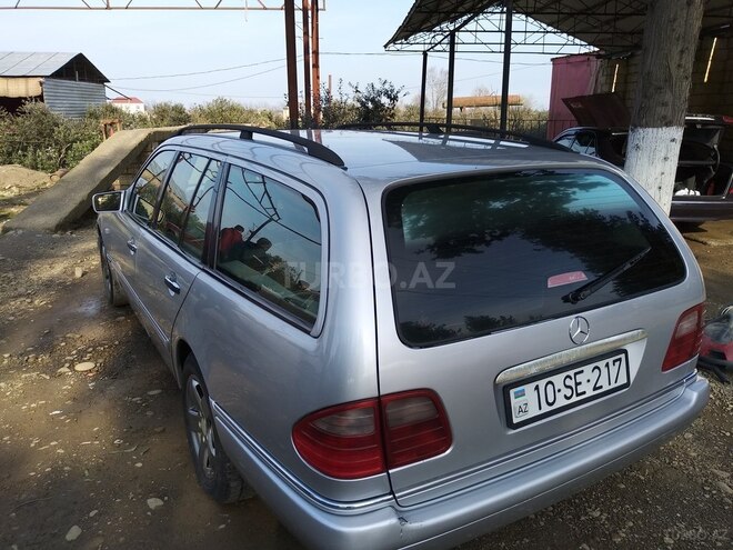 Mercedes E 300 1998, 200,000 km - 3.0 l - Bakı