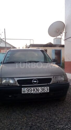 Opel Astra 1996, 473,000 km - 1.6 л - Cəlilabad