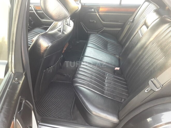 Mercedes E 200 1990, 453,000 km - 2.0 л - Göyçay