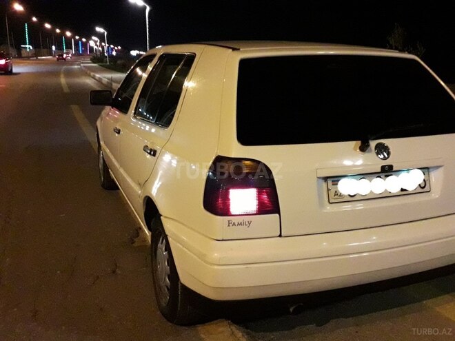 Volkswagen Golf 1997, 360,000 km - 1.8 l - Sumqayıt